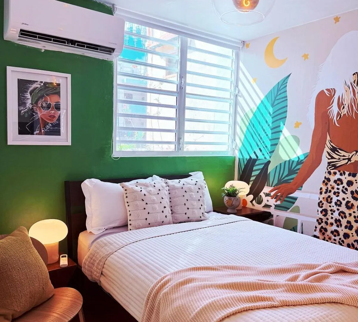 Stunning 2Br Home W Parking - Walk To Beach! San Juan